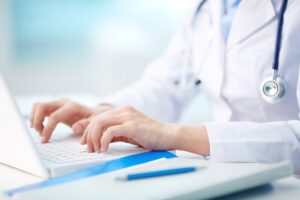 MEC prepara nova retificação de edital de cursos de medicina